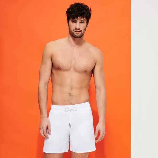 Consegna Bianco / Bianco Vilebrequin Icone Moorea Uomo Pantaloncini Mare Uomo Tinta Unita